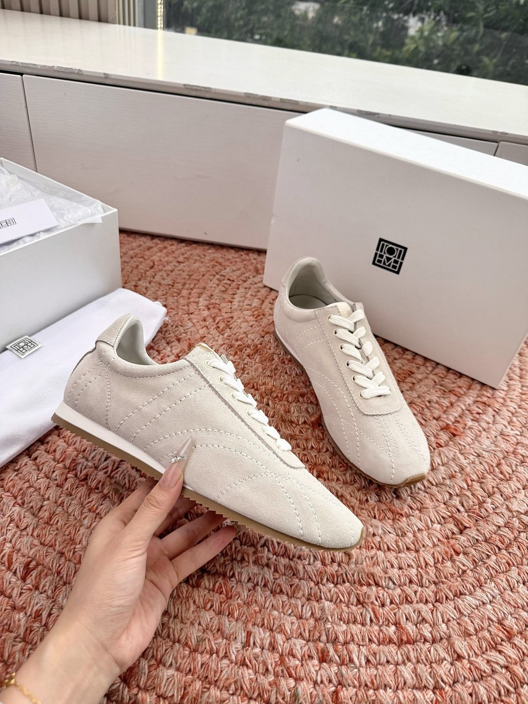 Designer Sneaker