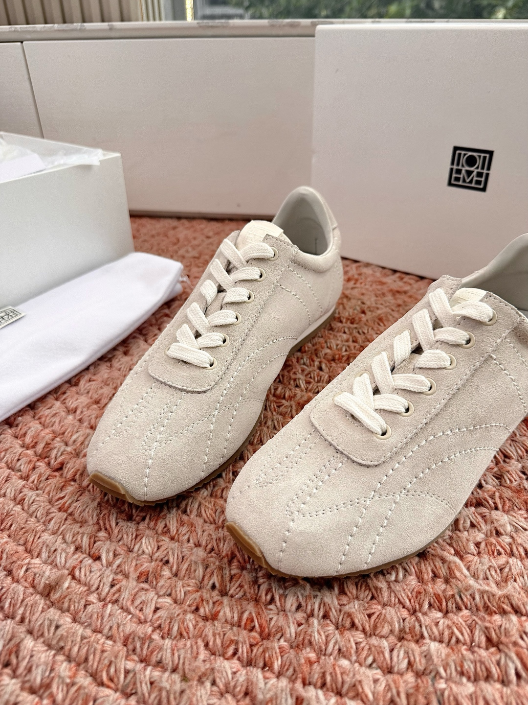 Designer Sneaker