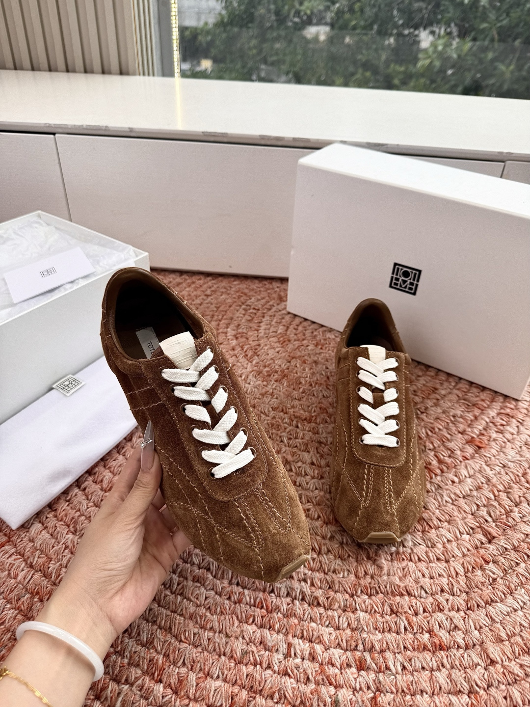 🌾G213顶级TOTEME 26WF新品绒面休闲运动鞋（阿甘/德训款）以斯德哥尔摩极简重塑复古运动风。意
