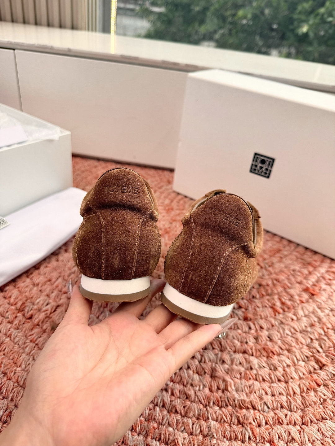 🌾G213顶级TOTEME 26WF新品绒面休闲运动鞋（阿甘/德训款）以斯德哥尔摩极简重塑复古运动风。意