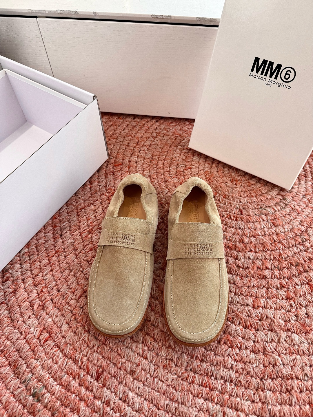 🌾G077顶级Maison Margiel*26SS 春夏新款复古懒人乐福鞋经典简约的乐福鞋版型，利落鞋