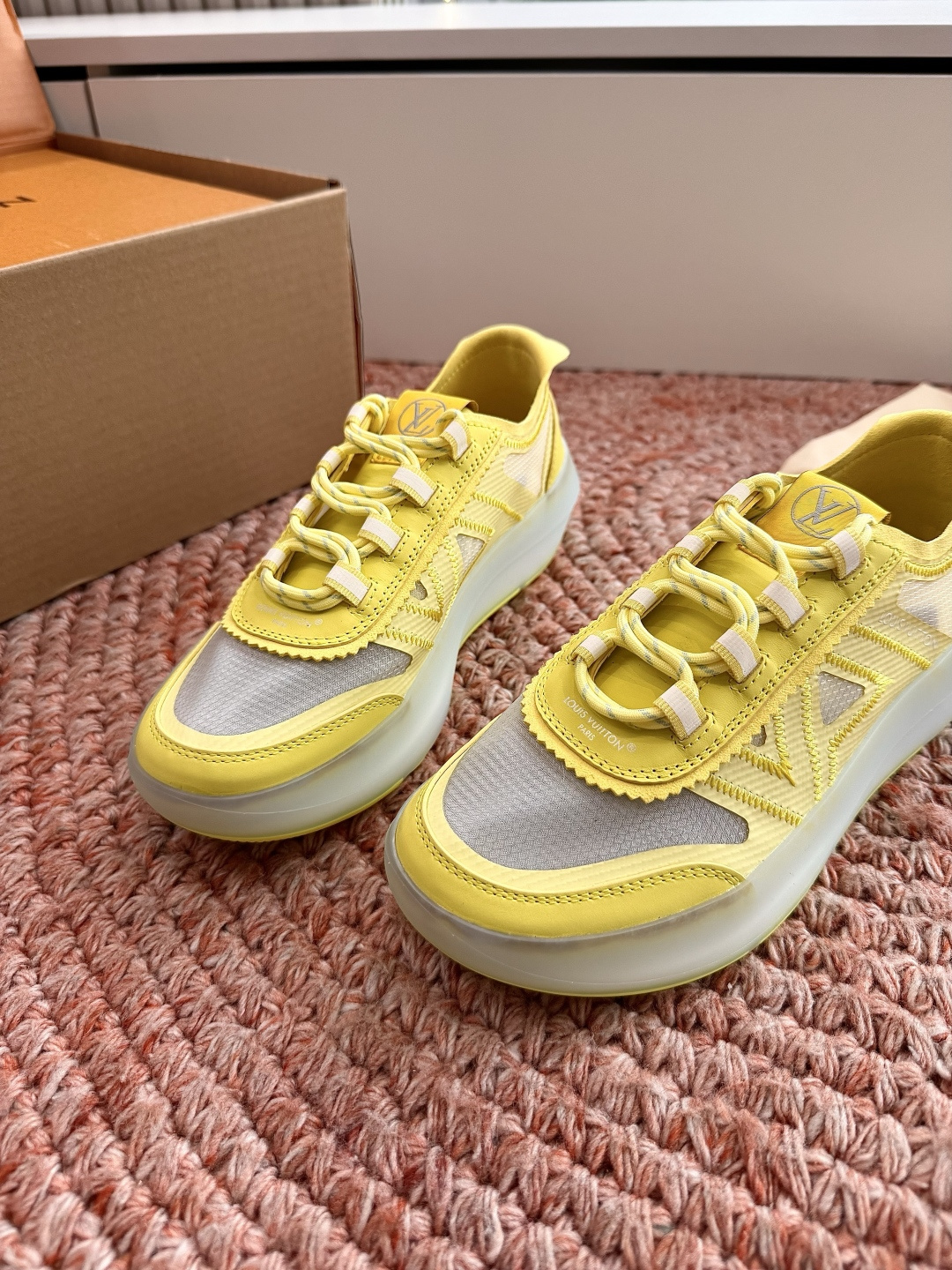 Designer Sneaker