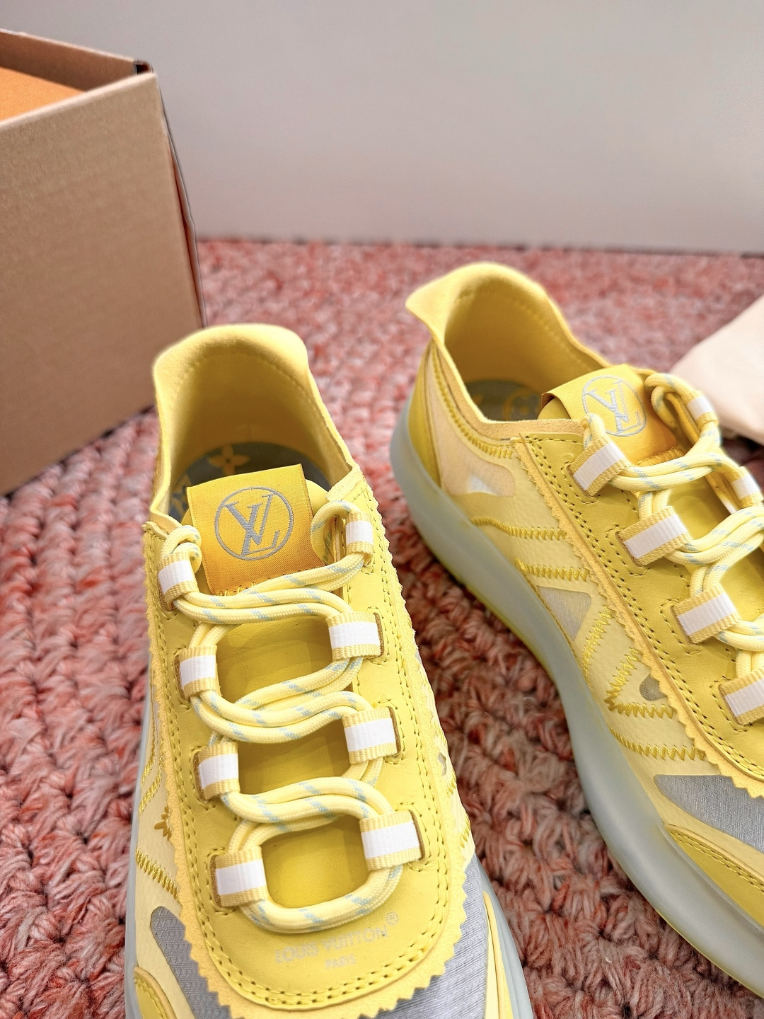 Designer Sneaker
