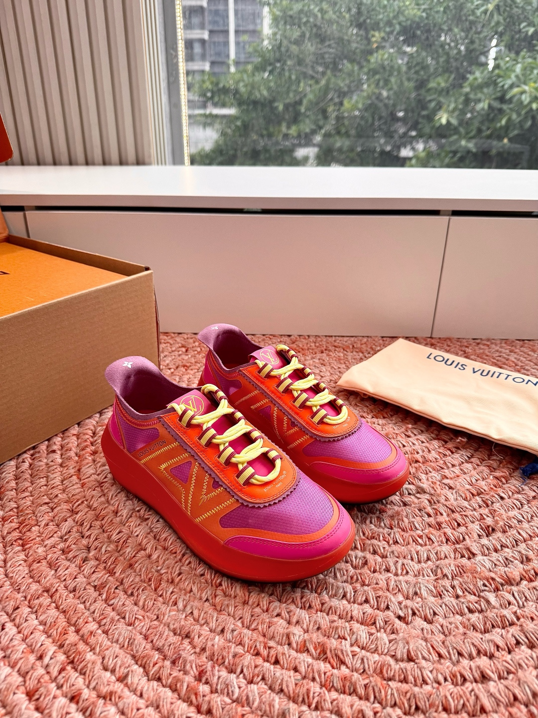 Designer Sneaker