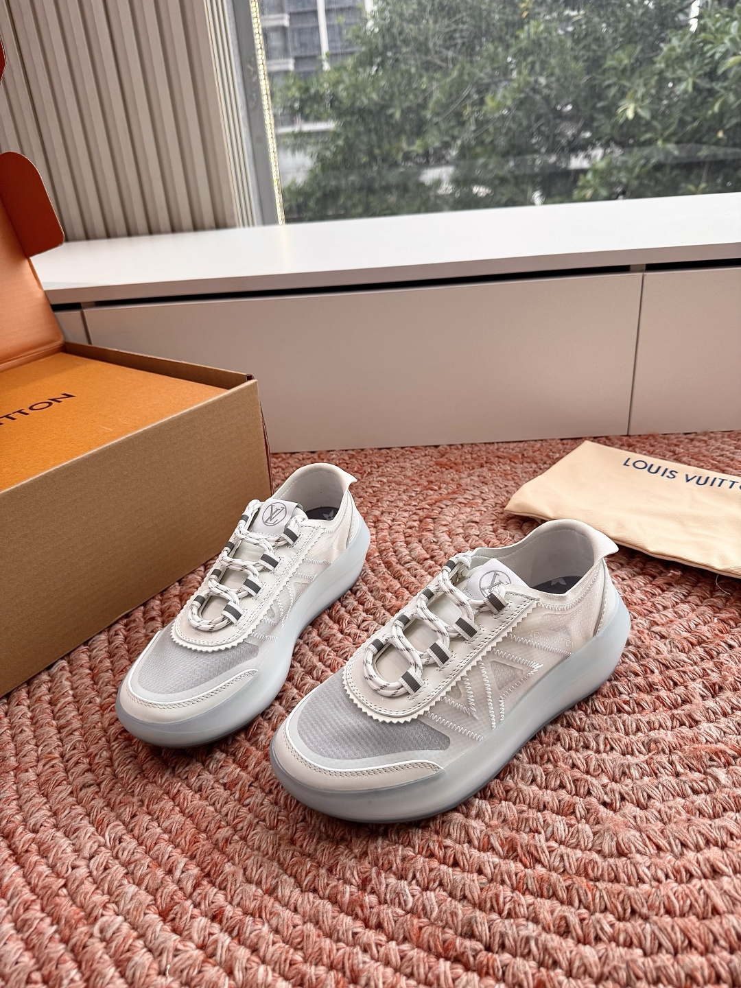 Designer Sneaker