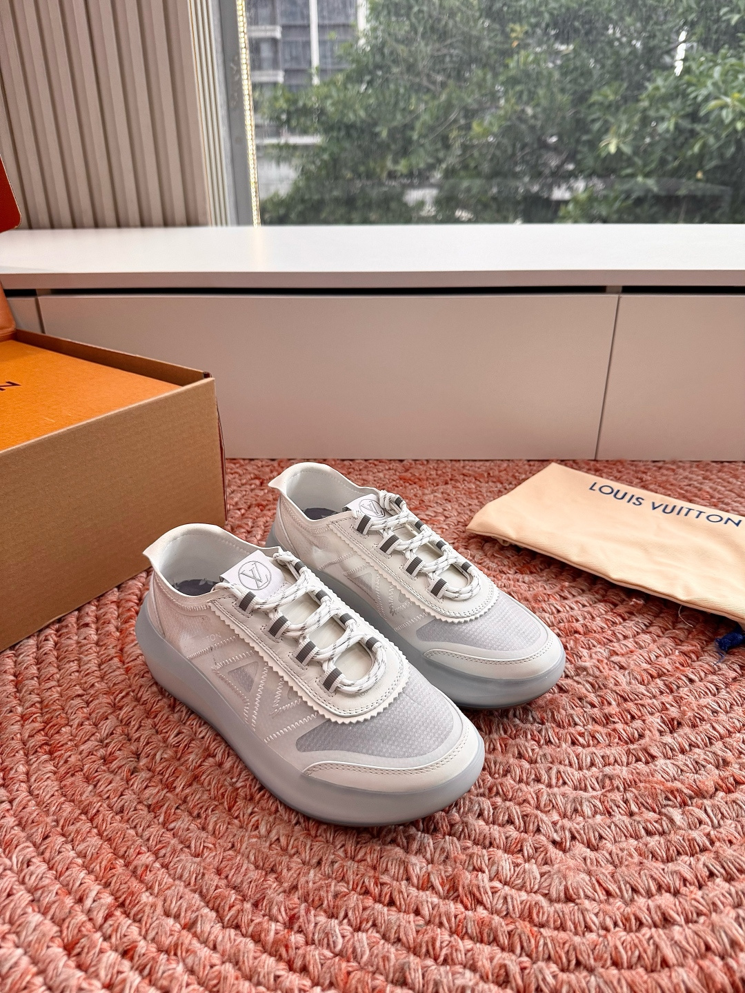 Designer Sneaker
