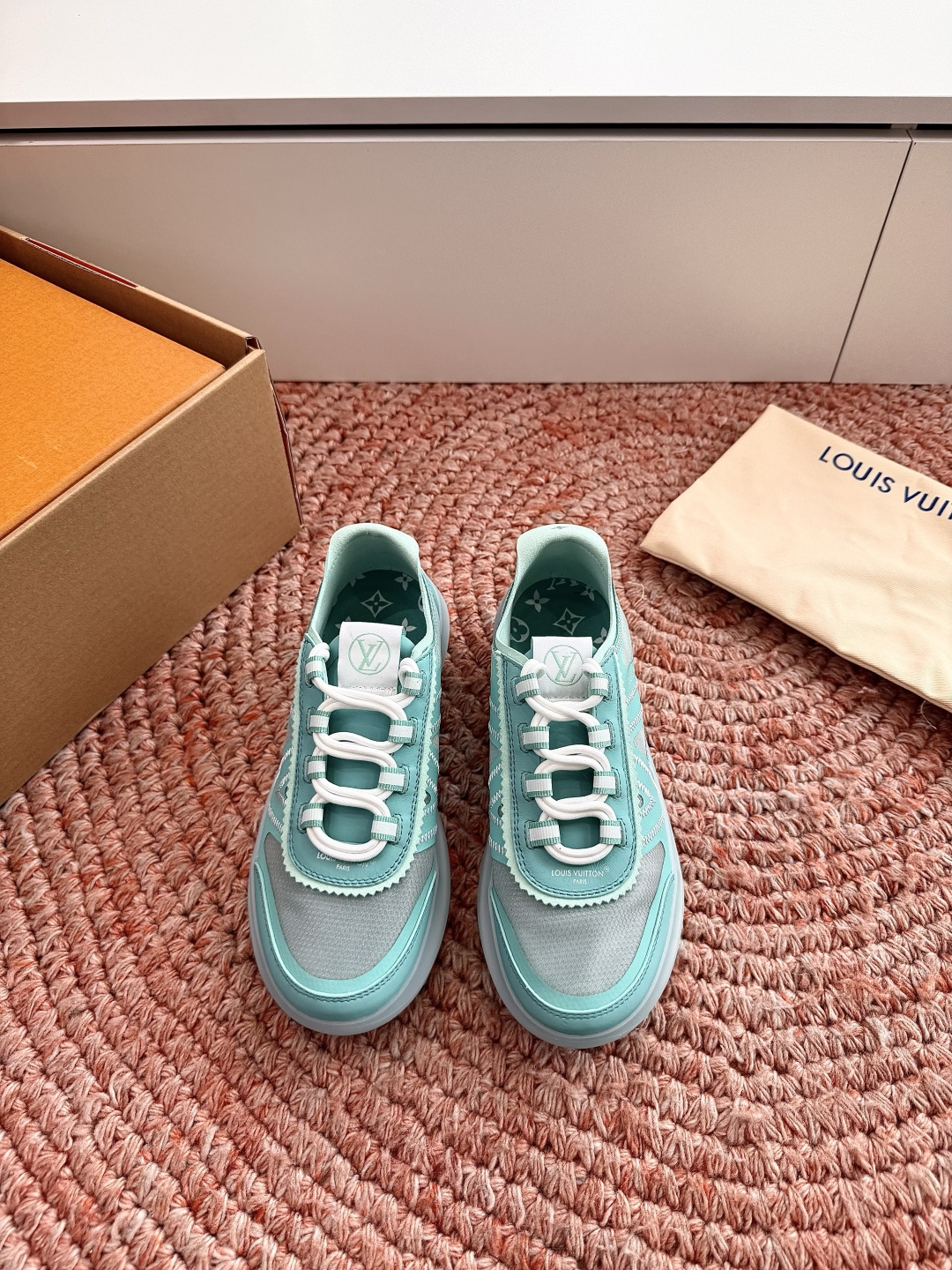 Designer Sneaker