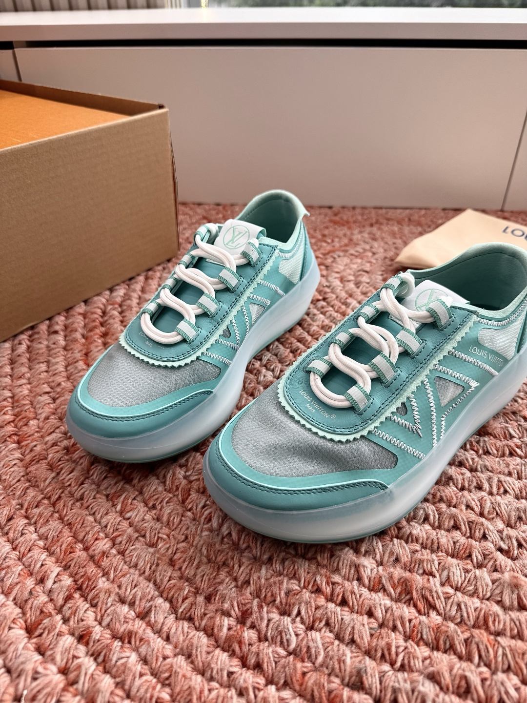 Designer Sneaker