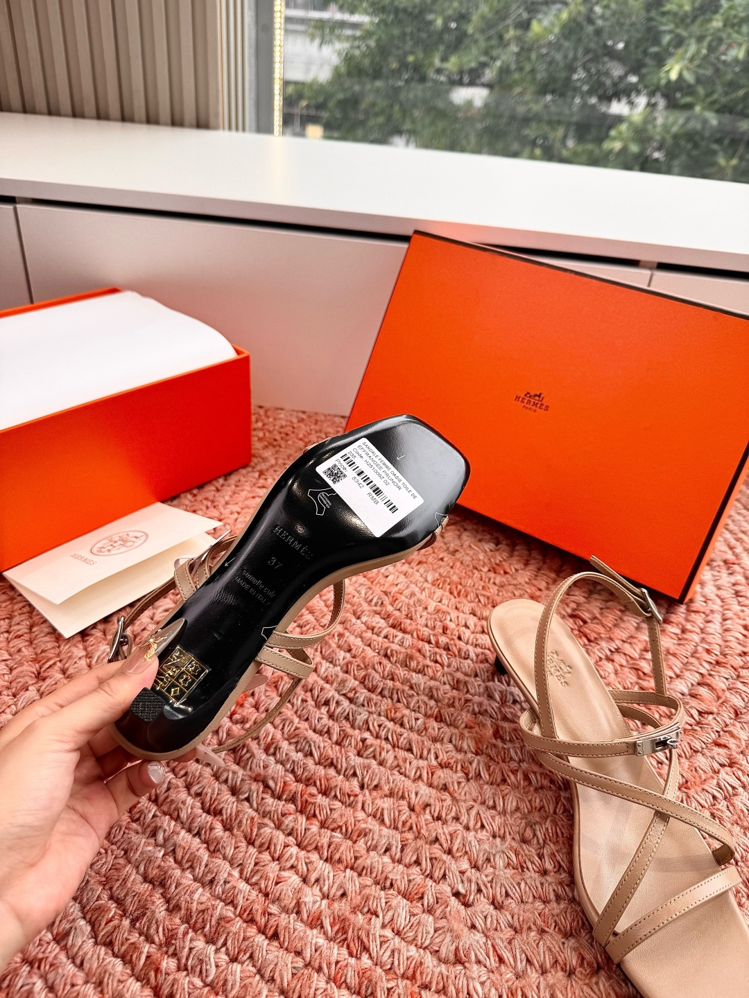 🌾G393顶级品质Hermès/爱马仕2026新品Kelly扣细带猫跟凉鞋当Kelly包的传奇基因邂逅夏