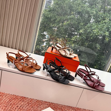 🌾G393顶级品质Hermès/爱马仕2026新品Kelly扣细带猫跟凉鞋当Kelly包的传奇基因邂逅夏 🌾G393顶级品质Hermès/爱马仕2026新品Kelly扣细带猫跟凉鞋当Kelly包的传奇基因邂逅夏