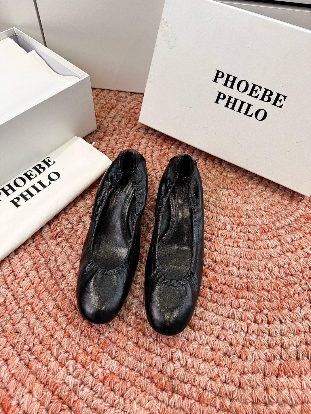 🌾G213顶级品质Phoebe Philo 26ss早春新款 小猫跟芭蕾舞鞋超软奶奶鞋小矮跟单鞋经典的芭