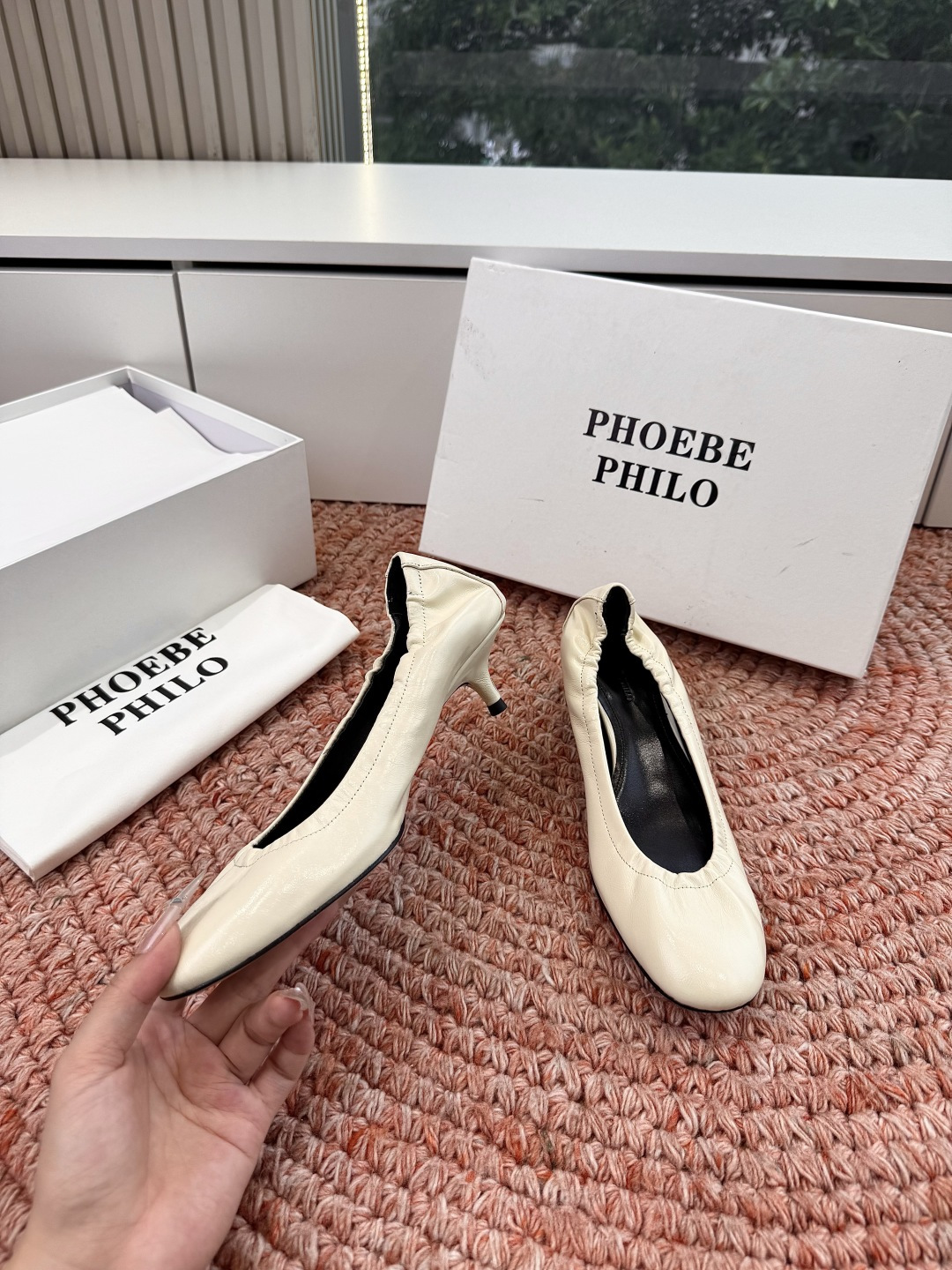 🌾G213顶级品质Phoebe Philo 26ss早春新款 小猫跟芭蕾舞鞋超软奶奶鞋小矮跟单鞋经典的芭