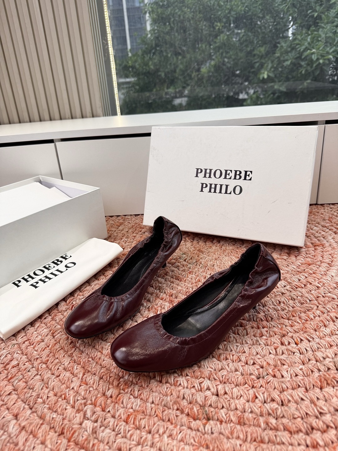 🌾G213顶级品质Phoebe Philo 26ss早春新款 小猫跟芭蕾舞鞋超软奶奶鞋小矮跟单鞋经典的芭