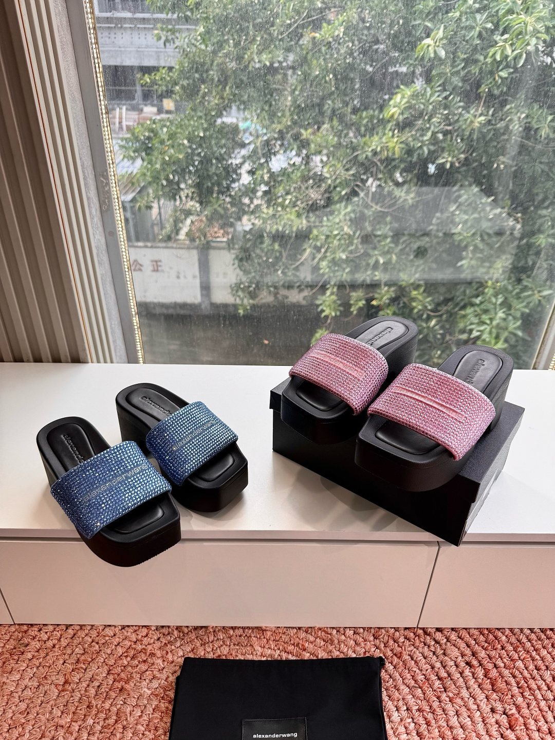 🌾G013顶级品质Alexander Wang aw carter亚历山大王 烫钻 拖鞋Jennie 大 🌾G013顶级品质Alexander Wang aw carter亚历山大王 烫钻 拖鞋Jennie 大