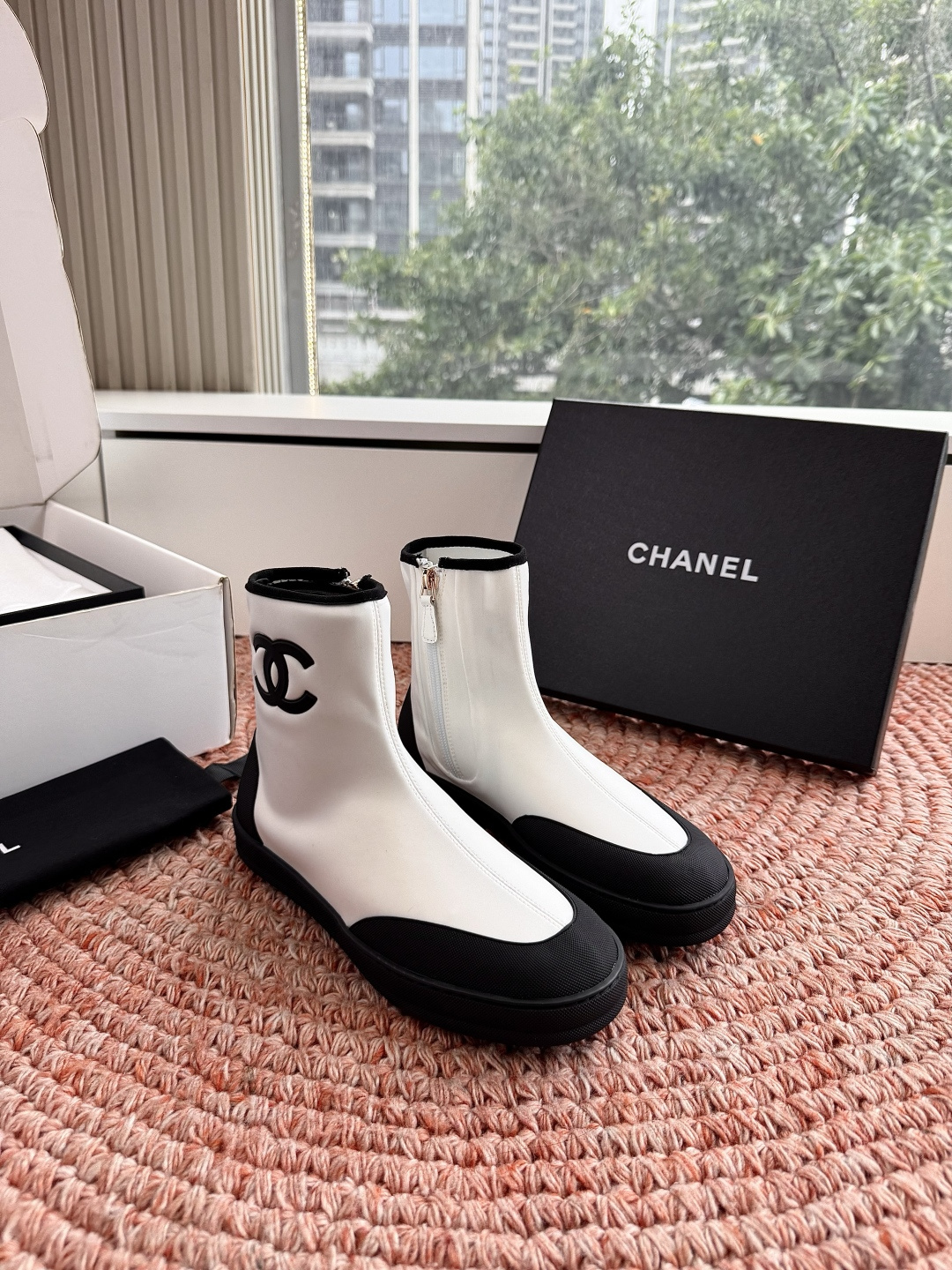 🌾G027顶级品质CHANEL26M🏖️懒人必备弹力靴今年九紫离火说是要穿点红色，一直想入好穿的红鞋，上