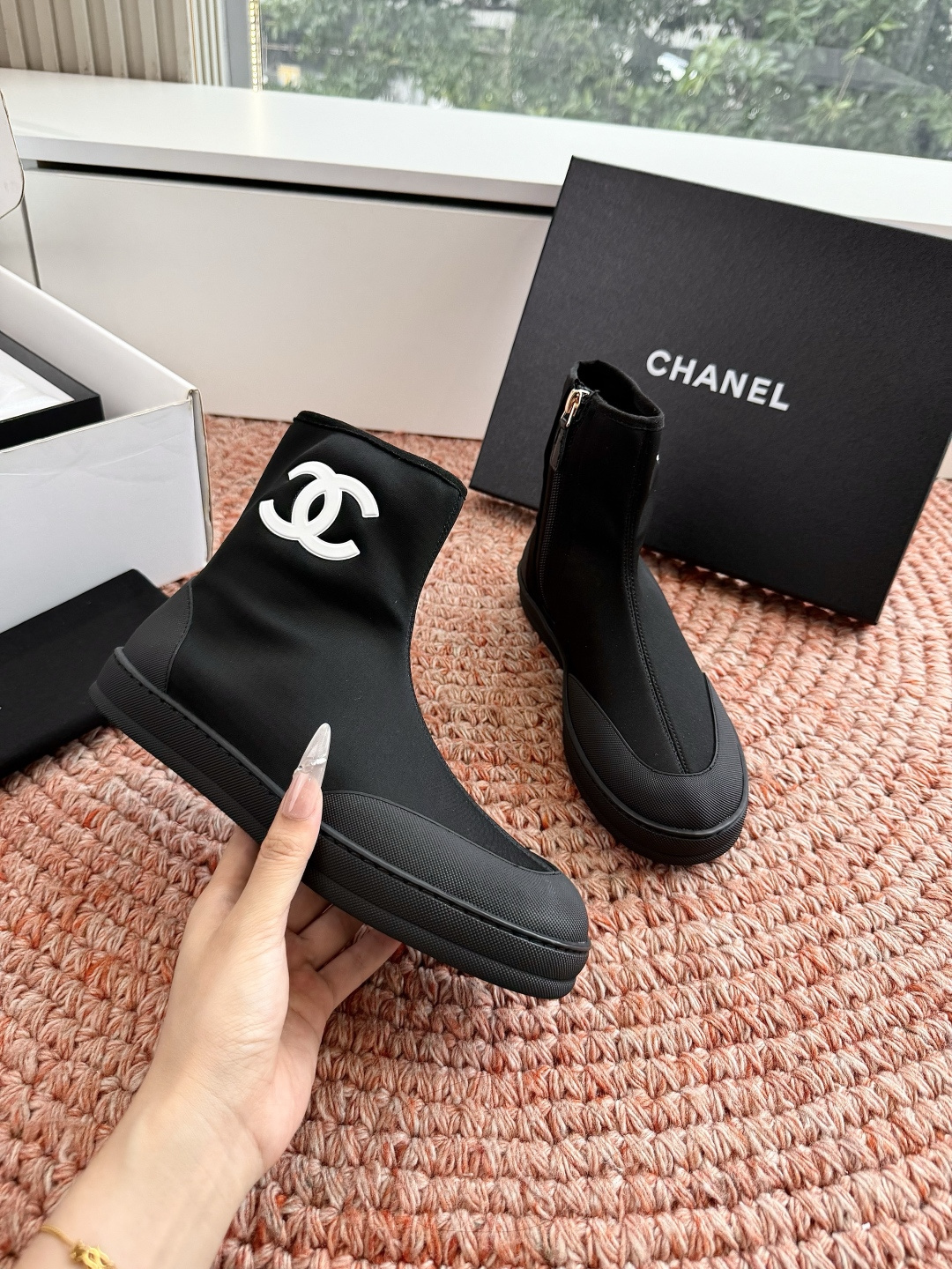 🌾G027顶级品质CHANEL26M🏖️懒人必备弹力靴今年九紫离火说是要穿点红色，一直想入好穿的红鞋，上