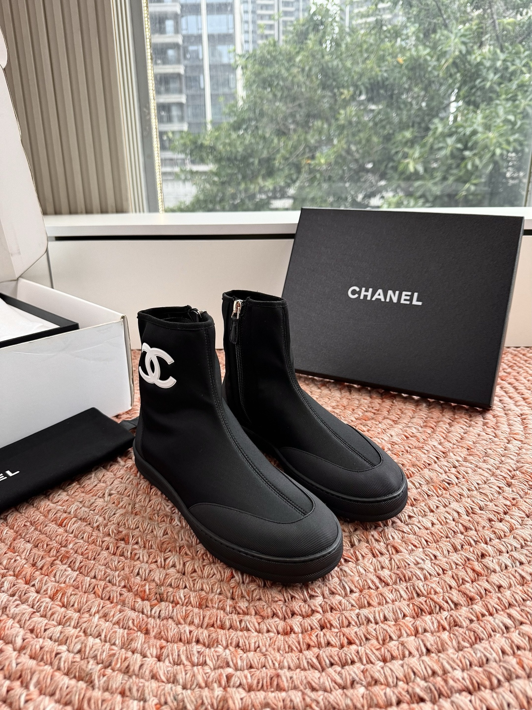 🌾G027顶级品质CHANEL26M🏖️懒人必备弹力靴今年九紫离火说是要穿点红色，一直想入好穿的红鞋，上