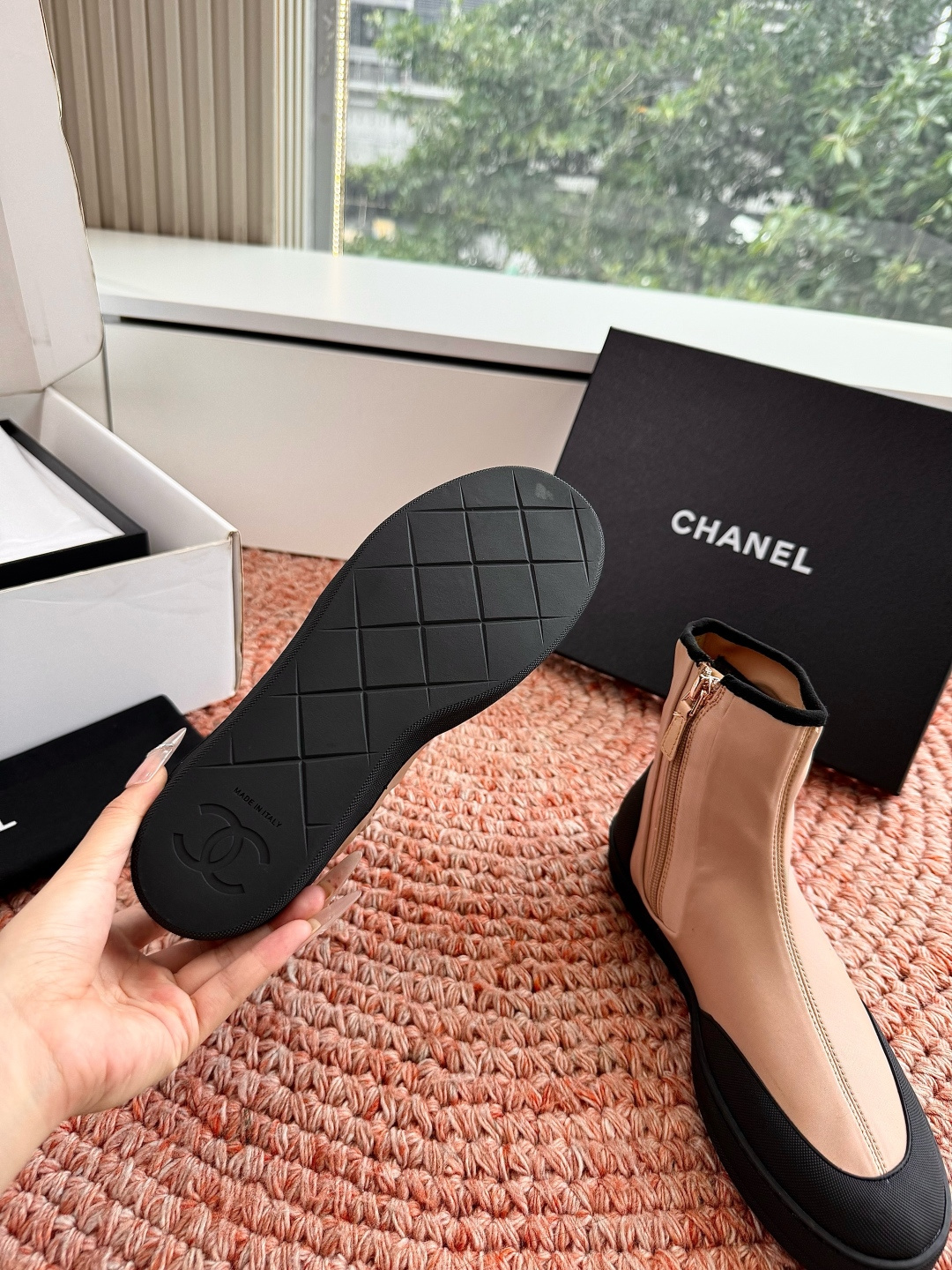 🌾G027顶级品质CHANEL26M🏖️懒人必备弹力靴今年九紫离火说是要穿点红色，一直想入好穿的红鞋，上