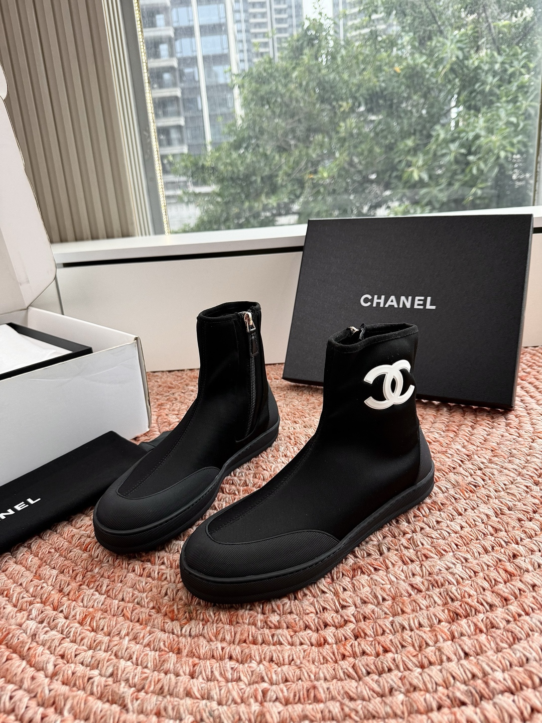 🌾G027顶级品质CHANEL26M🏖️懒人必备弹力靴今年九紫离火说是要穿点红色，一直想入好穿的红鞋，上