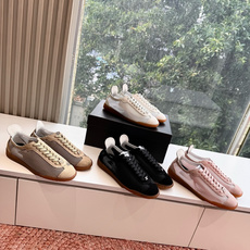 P 出厂价😀G178-1Chanel香奈儿2👟 Sneaker 系列早春新款 休闲德训鞋 运动鞋透气 P 出厂价😀G178-1Chanel香奈儿2👟 Sneaker 系列早春新款 休闲德训鞋 运动鞋透气