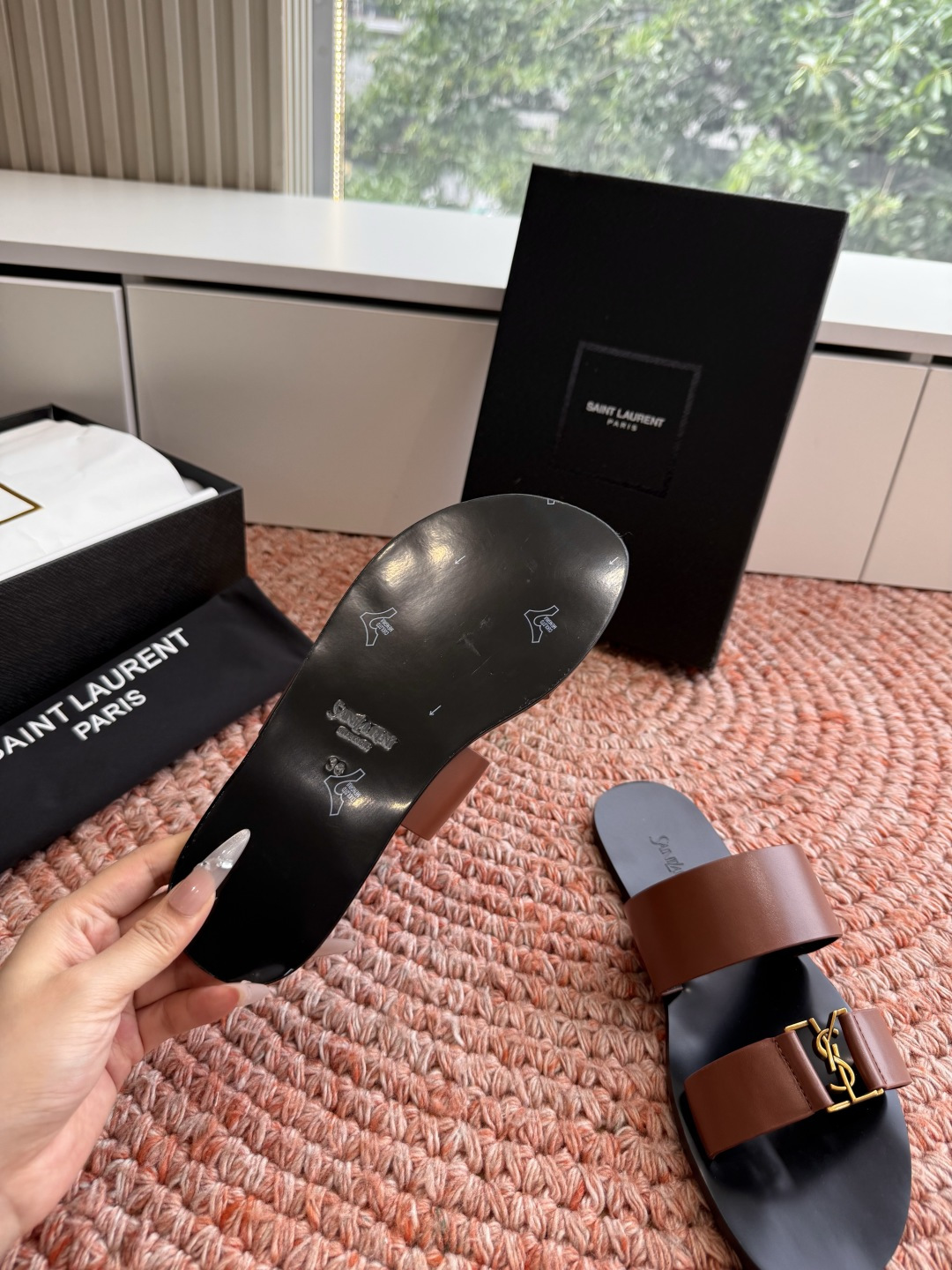 🌾G588顶级品质Saint Laurent / 圣罗兰夹脚拖凉鞋Lee金属钻链条尤物高跟鞋 又是人间圣