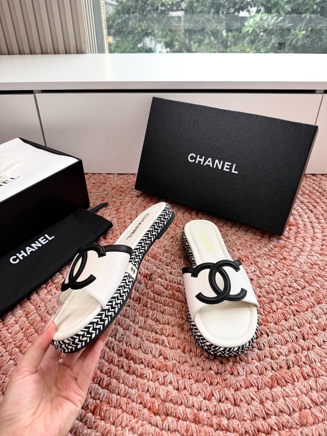 🌾G021顶级Chanel 2026ss小香沙滩凉鞋 顶级专柜品质 每年必入的经典款之一！最新出双C金属