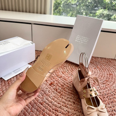 P🌾 G012Maison Margiela* 马吉拉𝟐𝟔𝐀𝐖新品MM6分趾tabi芭蕾鞋|极简主义的柔 P🌾 G012Maison Margiela* 马吉拉𝟐𝟔𝐀𝐖新品MM6分趾tabi芭蕾鞋|极简主义的柔
