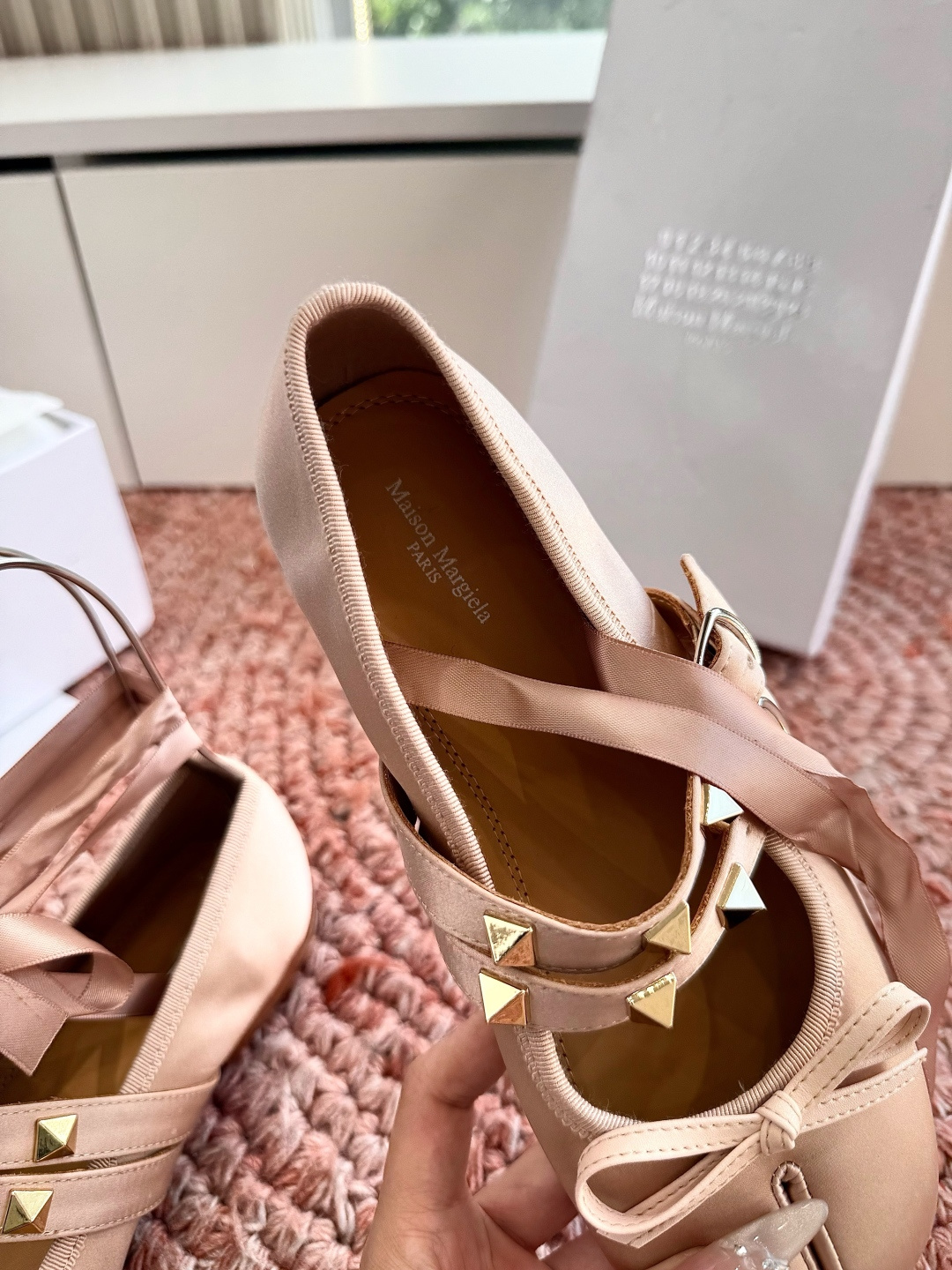 P🌾 G012Maison Margiela* 马吉拉𝟐𝟔𝐀𝐖新品MM6分趾tabi芭蕾鞋|极简主义的柔 P🌾 G012Maison Margiela* 马吉拉𝟐𝟔𝐀𝐖新品MM6分趾tabi芭蕾鞋|极简主义的柔