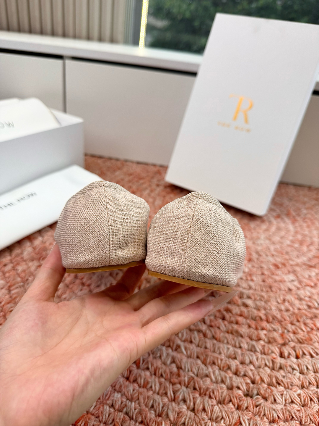 🌾所见即所得G679代购级别the roe慕乐乐福鞋玛丽珍鞋一定要收了它 有一丢高级又简约的感觉其实除了 🌾所见即所得G679代购级别the roe慕乐乐福鞋玛丽珍鞋一定要收了它 有一丢高级又简约的感觉其实除了