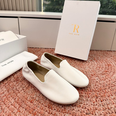 🌾所见即所得G679代购级别the roe慕乐乐福鞋玛丽珍鞋一定要收了它 有一丢高级又简约的感觉其实除了 🌾所见即所得G679代购级别the roe慕乐乐福鞋玛丽珍鞋一定要收了它 有一丢高级又简约的感觉其实除了