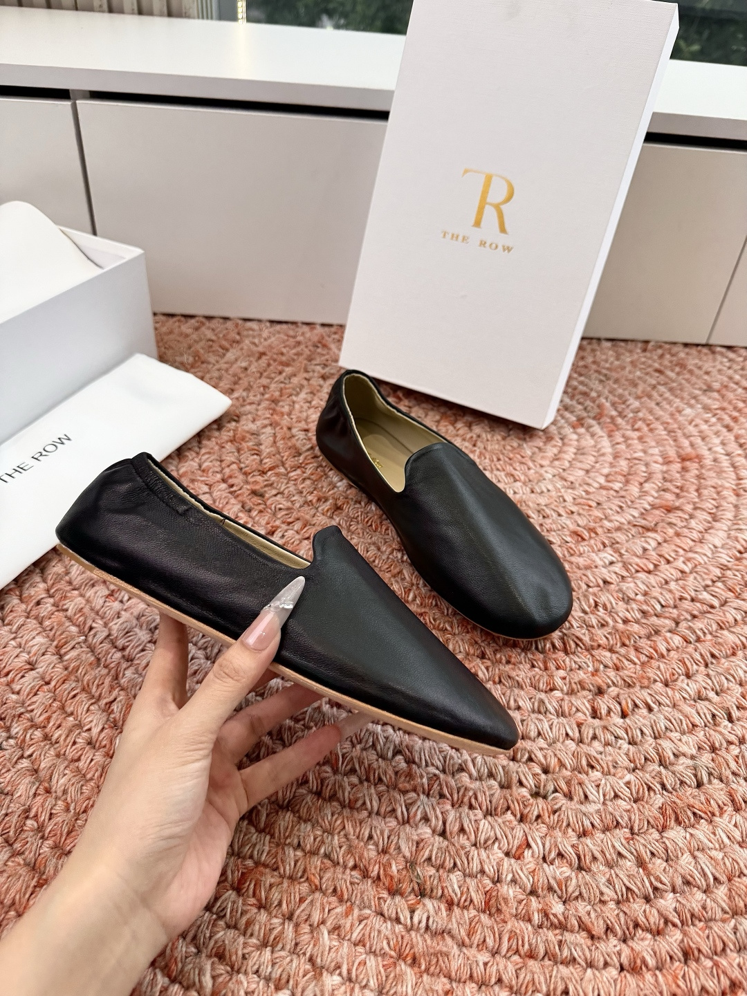 🌾所见即所得G679代购级别the roe慕乐乐福鞋玛丽珍鞋一定要收了它 有一丢高级又简约的感觉其实除了 🌾所见即所得G679代购级别the roe慕乐乐福鞋玛丽珍鞋一定要收了它 有一丢高级又简约的感觉其实除了