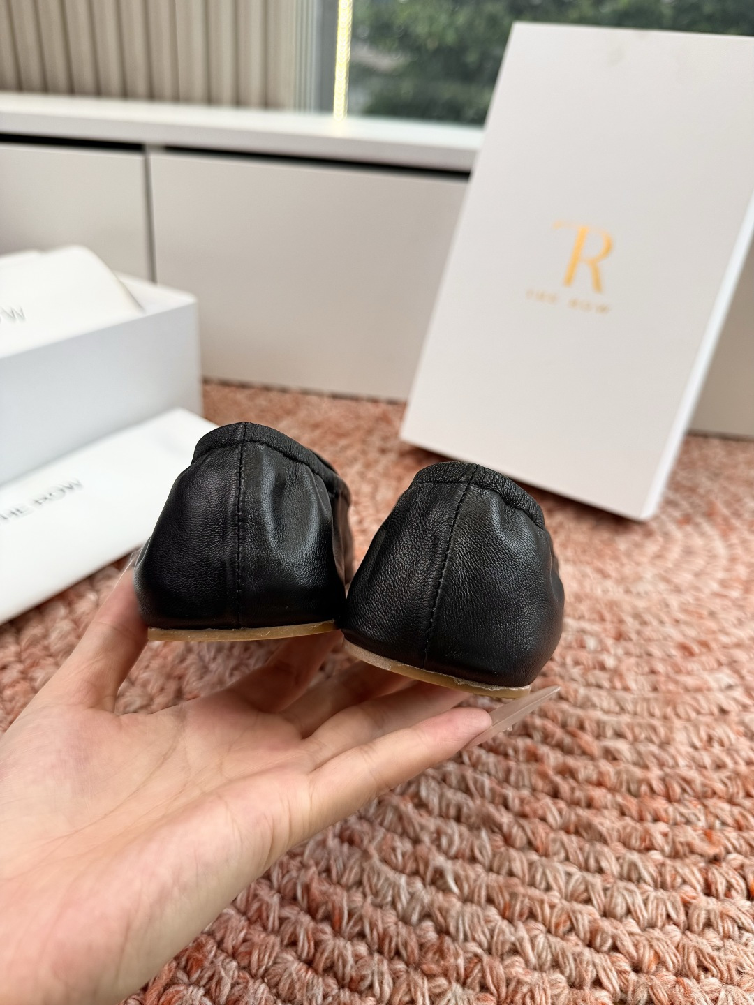 🌾所见即所得G679代购级别the roe慕乐乐福鞋玛丽珍鞋一定要收了它 有一丢高级又简约的感觉其实除了 🌾所见即所得G679代购级别the roe慕乐乐福鞋玛丽珍鞋一定要收了它 有一丢高级又简约的感觉其实除了