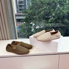 🌾所见即所得G679代购级别the roe慕乐乐福鞋玛丽珍鞋一定要收了它 有一丢高级又简约的感觉其实除了 🌾所见即所得G679代购级别the roe慕乐乐福鞋玛丽珍鞋一定要收了它 有一丢高级又简约的感觉其实除了