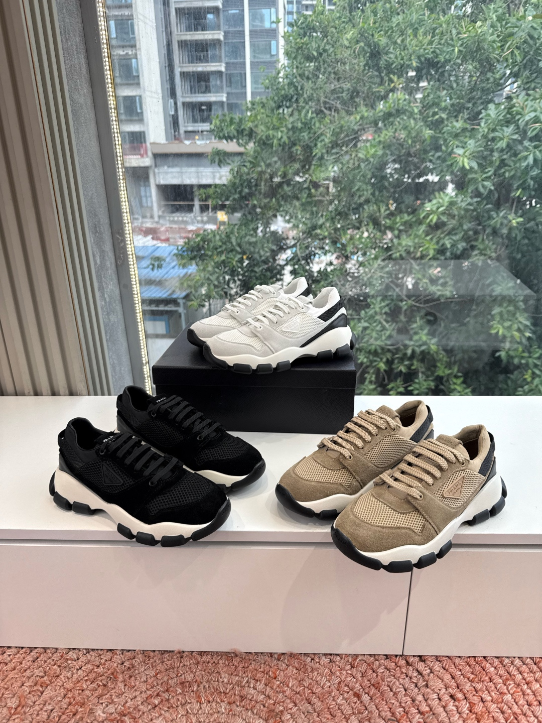 🌾男➕20[微笑]G011新色系最高版 Prada普拉达情侣款 厚底 休闲运动鞋 这款运动鞋延续经久不衰