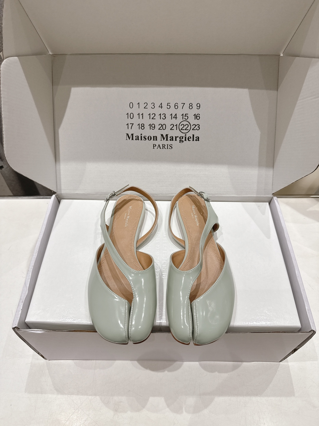 高版本出厂 平底 【Maison Margiela】MM6马吉拉2026ss新品夏季平底分趾鞋凉鞋～夏季