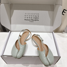 高版本出厂 平底 【Maison Margiela】MM6马吉拉2026ss新品夏季平底分趾鞋凉鞋~夏季 高版本出厂 平底 【Maison Margiela】MM6马吉拉2026ss新品夏季平底分趾鞋凉鞋~夏季