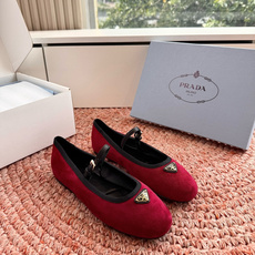 🌾G887统一飞机盒顶级品质所见即所得Prada/普拉达26WF早春新品复古三角标褶皱粗跟平底玛丽珍鞋单 🌾G887统一飞机盒顶级品质所见即所得Prada/普拉达26WF早春新品复古三角标褶皱粗跟平底玛丽珍鞋单