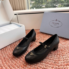 🌾G887统一飞机盒顶级品质所见即所得Prada/普拉达26WF早春新品复古三角标褶皱粗跟平底玛丽珍鞋单 🌾G887统一飞机盒顶级品质所见即所得Prada/普拉达26WF早春新品复古三角标褶皱粗跟平底玛丽珍鞋单