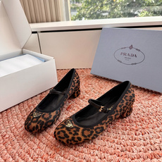 🌾G887统一飞机盒顶级品质所见即所得Prada/普拉达26WF早春新品复古三角标褶皱粗跟平底玛丽珍鞋单 🌾G887统一飞机盒顶级品质所见即所得Prada/普拉达26WF早春新品复古三角标褶皱粗跟平底玛丽珍鞋单