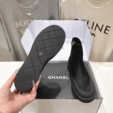高版本出厂 Chanel* 香奈儿小香F022 2026ss秋冬新款休闲街头高帮小短靴上新~时尚圈的绝 高版本出厂 Chanel* 香奈儿小香F022 2026ss秋冬新款休闲街头高帮小短靴上新~时尚圈的绝
