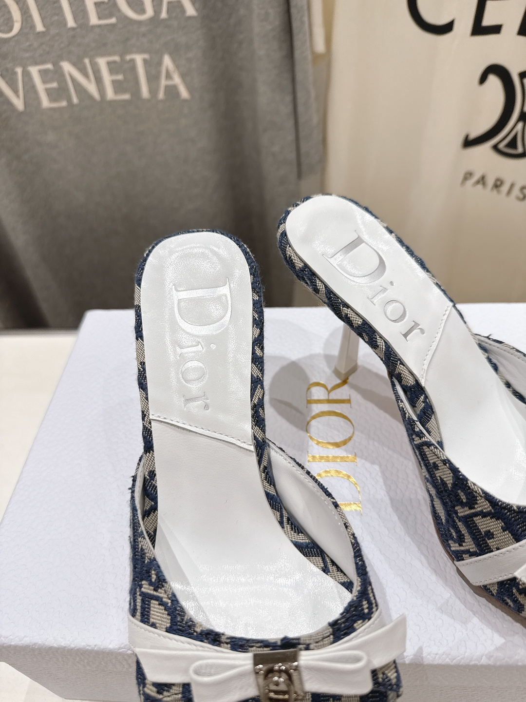 高版本出厂 Dior*迪奥F031D家2026ss夏季新款高跟拖鞋♕♕公主范十足，颜色非常抬肤色，迷人的