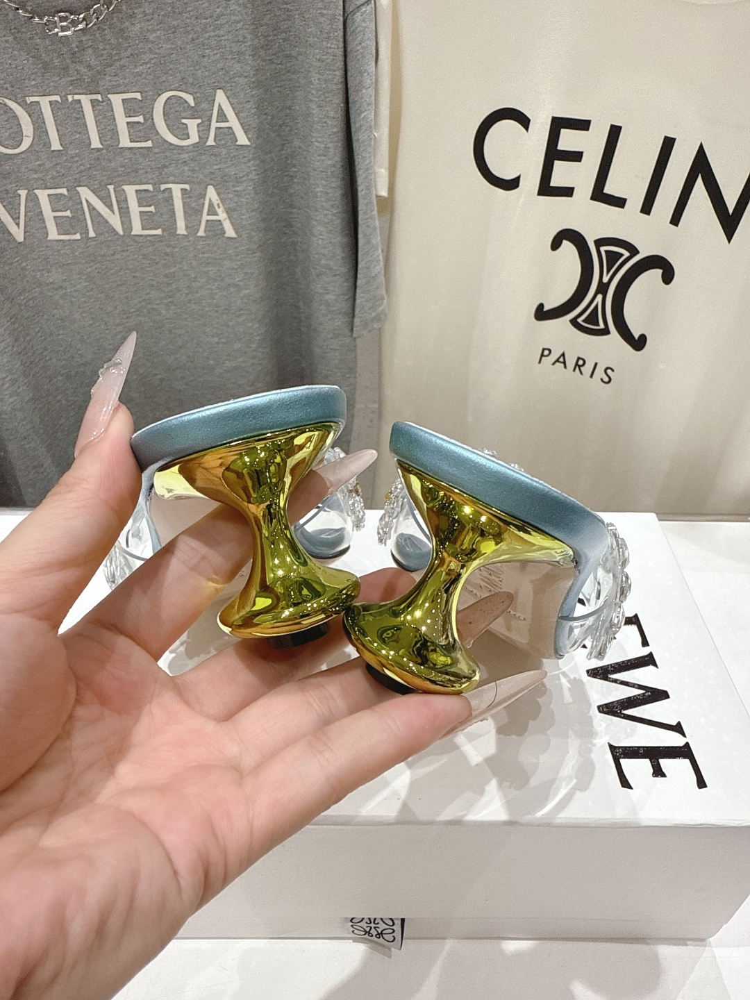 高版本出厂  LOEWE/罗意威F036 2026/ss新品复古风水钻高跟拖鞋～小红书、外网火爆款最近大