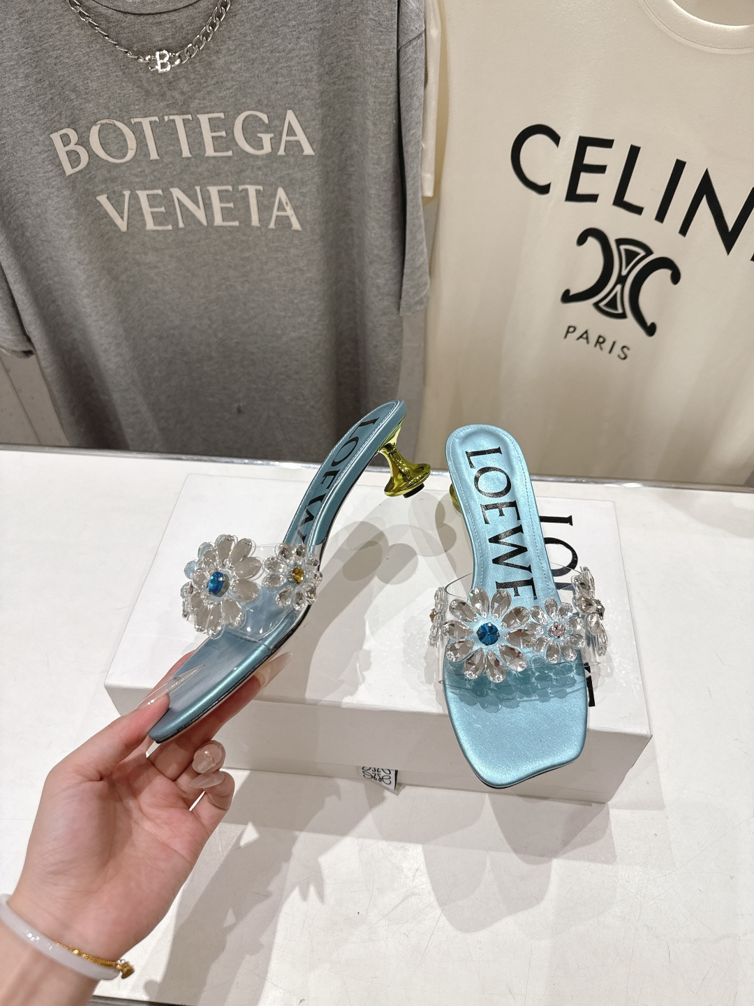 高版本出厂  LOEWE/罗意威F036 2026/ss新品复古风水钻高跟拖鞋～小红书、外网火爆款最近大