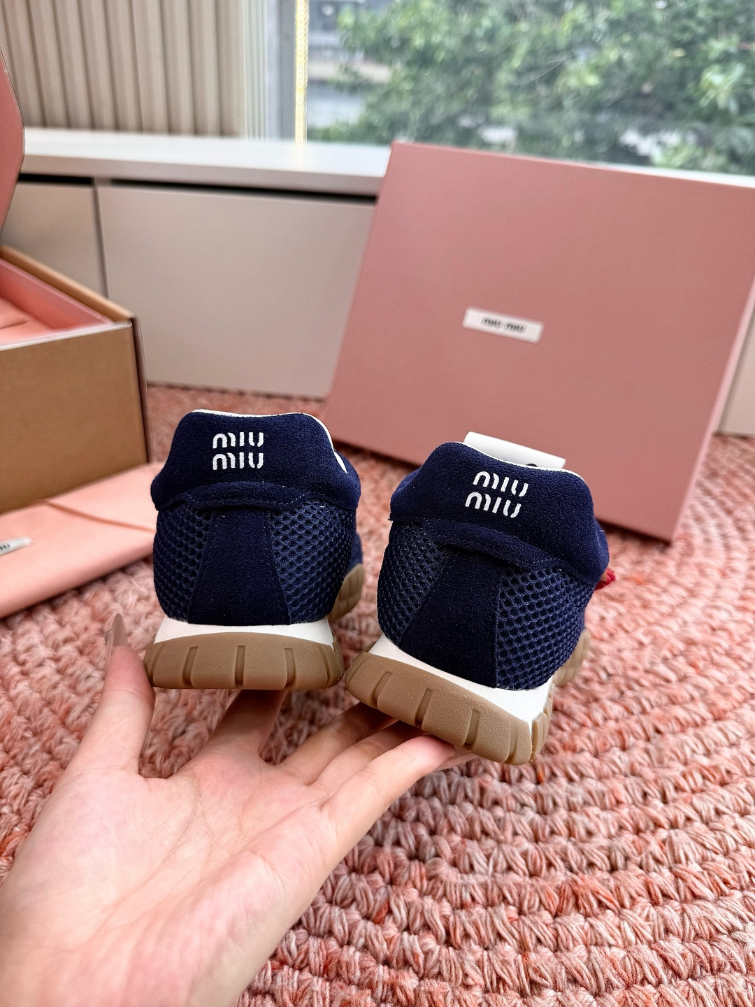 🌾带扣子统一飞机盒出货所见即所得G086Miu Miu网面休闲鞋2026春夏新款走秀MiuMiu 德训 