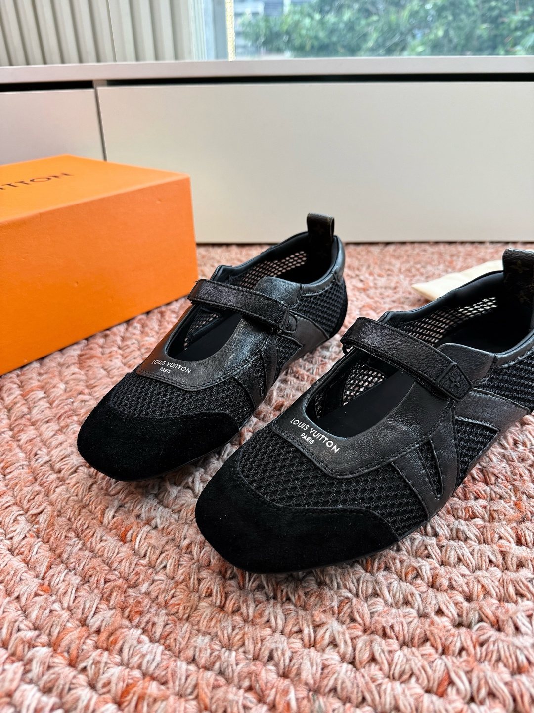 🌾G000所见即所得2026年春夏秀场上推出的 LV Footprint Soccer 芭蕾运动鞋是 P 🌾G000所见即所得2026年春夏秀场上推出的 LV Footprint Soccer 芭蕾运动鞋是 P