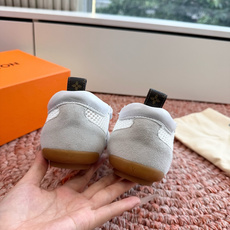 🌾G000所见即所得2026年春夏秀场上推出的 LV Footprint Soccer 芭蕾运动鞋是 P 🌾G000所见即所得2026年春夏秀场上推出的 LV Footprint Soccer 芭蕾运动鞋是 P