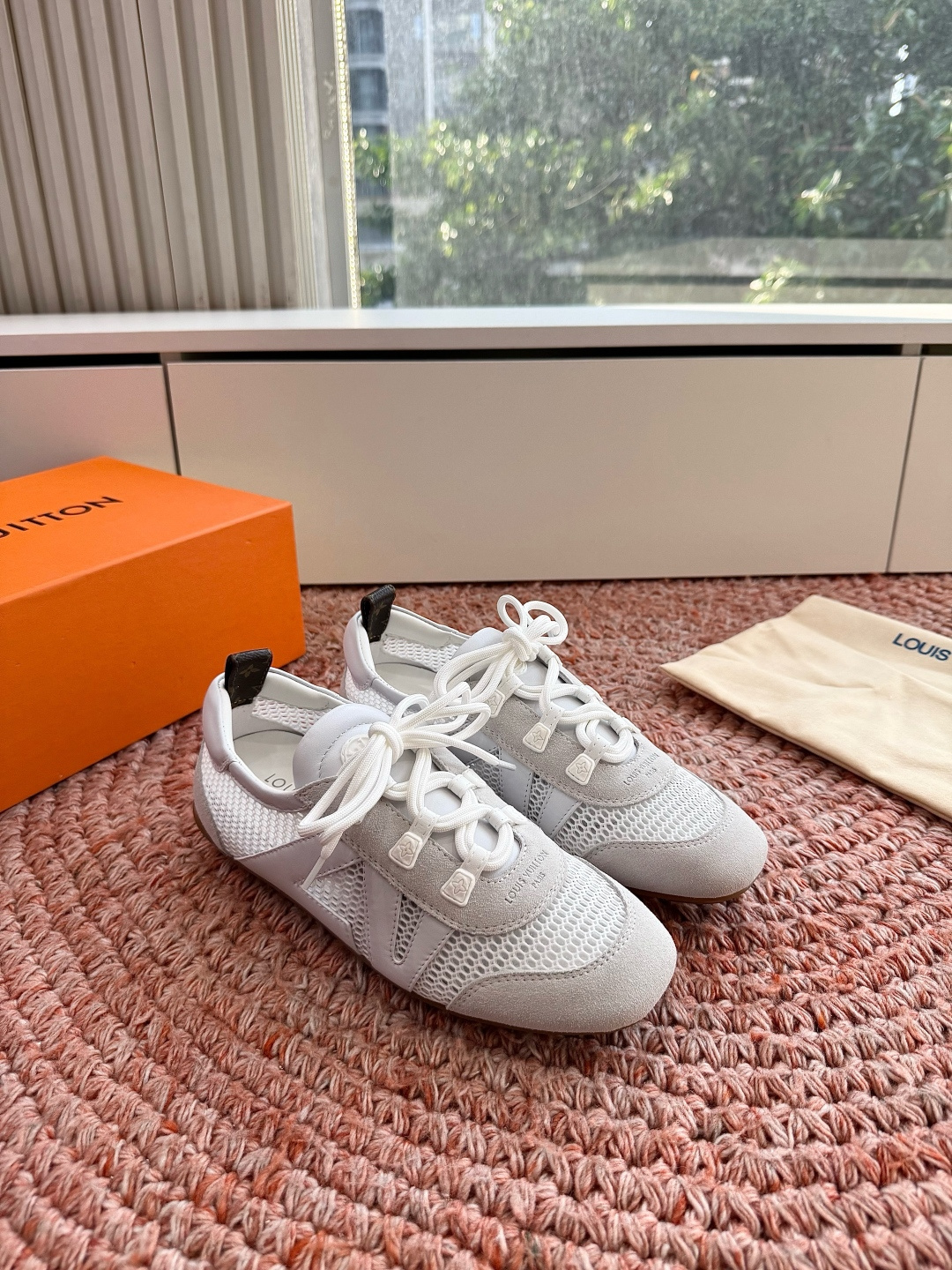🌾G000所见即所得2026年春夏秀场上推出的 LV Footprint Soccer 芭蕾运动鞋是 P 🌾G000所见即所得2026年春夏秀场上推出的 LV Footprint Soccer 芭蕾运动鞋是 P