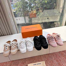 🌾G000所见即所得2026年春夏秀场上推出的 LV Footprint Soccer 芭蕾运动鞋是 P 🌾G000所见即所得2026年春夏秀场上推出的 LV Footprint Soccer 芭蕾运动鞋是 P