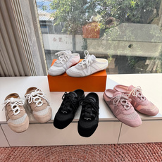 🌾G000所见即所得2026年春夏秀场上推出的 LV Footprint Soccer 芭蕾运动鞋是 P 🌾G000所见即所得2026年春夏秀场上推出的 LV Footprint Soccer 芭蕾运动鞋是 P