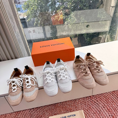 🌾G000所见即所得2026年春夏秀场上推出的 LV Footprint Soccer 芭蕾运动鞋是 P 🌾G000所见即所得2026年春夏秀场上推出的 LV Footprint Soccer 芭蕾运动鞋是 P